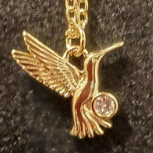 4K Gold Plated Hummingbird Pendant Necklace: Adjustable Chain, Sparkly CZ Charm